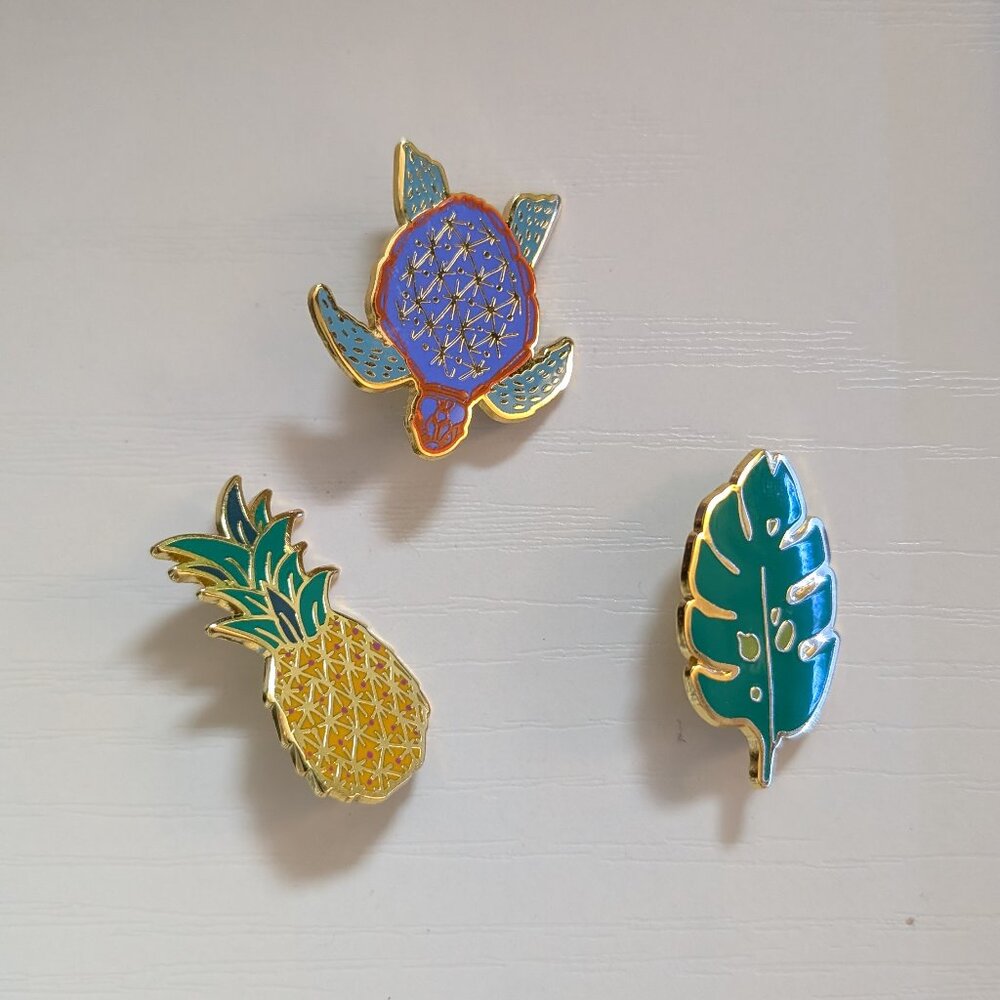 Starbucks Hawaii Enamel Pin Set